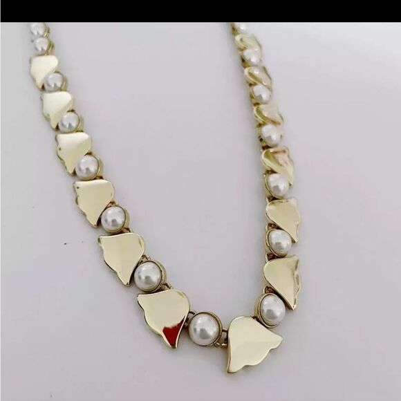 LOFT GOLD TONE FAUX PEARLS 21"-24" NECKLACE+EARRINGS SET NWOT - Picture 3 of 3